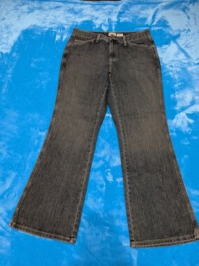 👖✨ Women’s Flared Jeans ✨👖